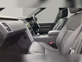 Used Land Rover Discovery 2022 for sale - 75383164: Photo