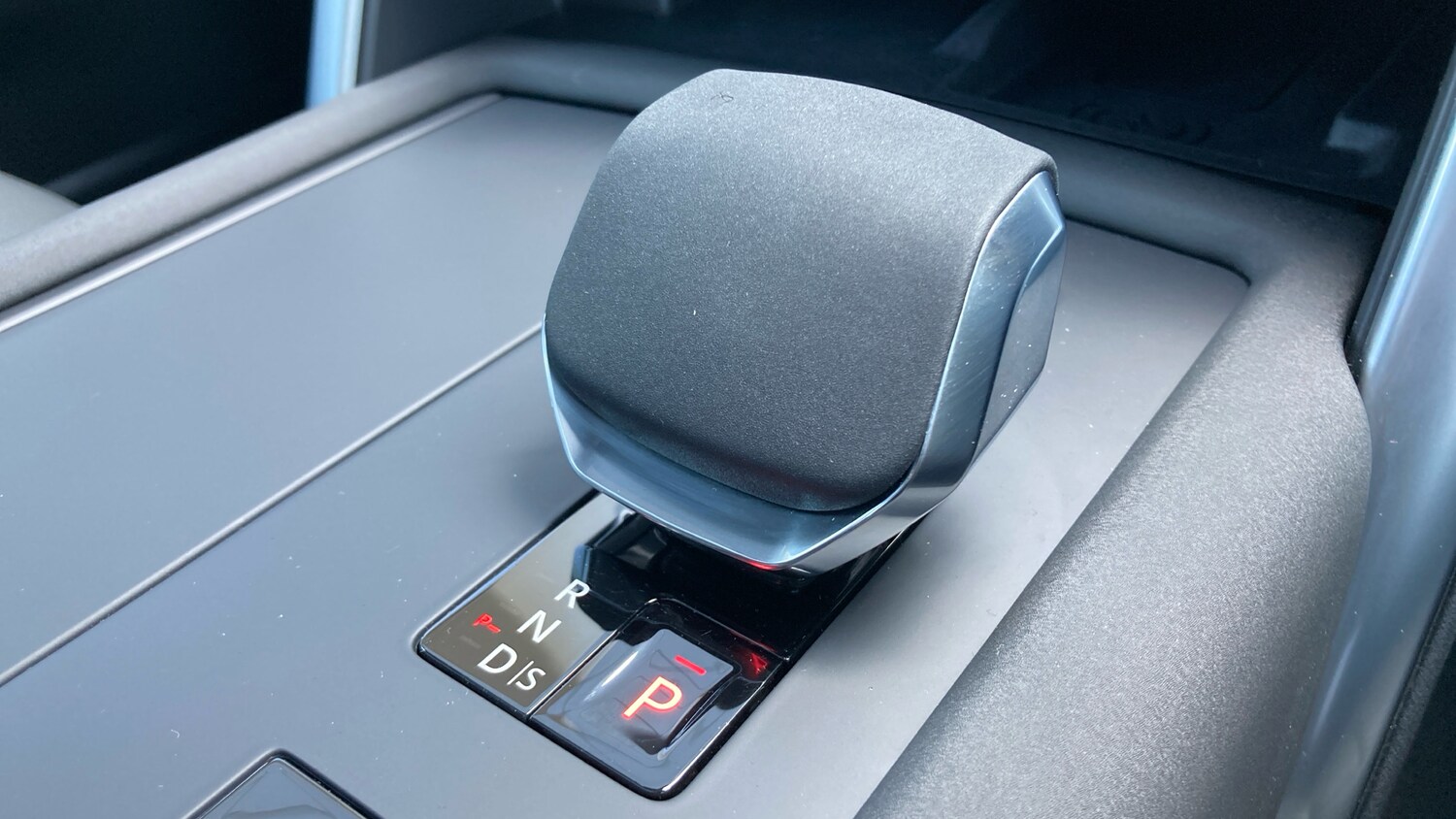 Used Land Rover Discovery 2025 for sale - 76209213: Photo 13