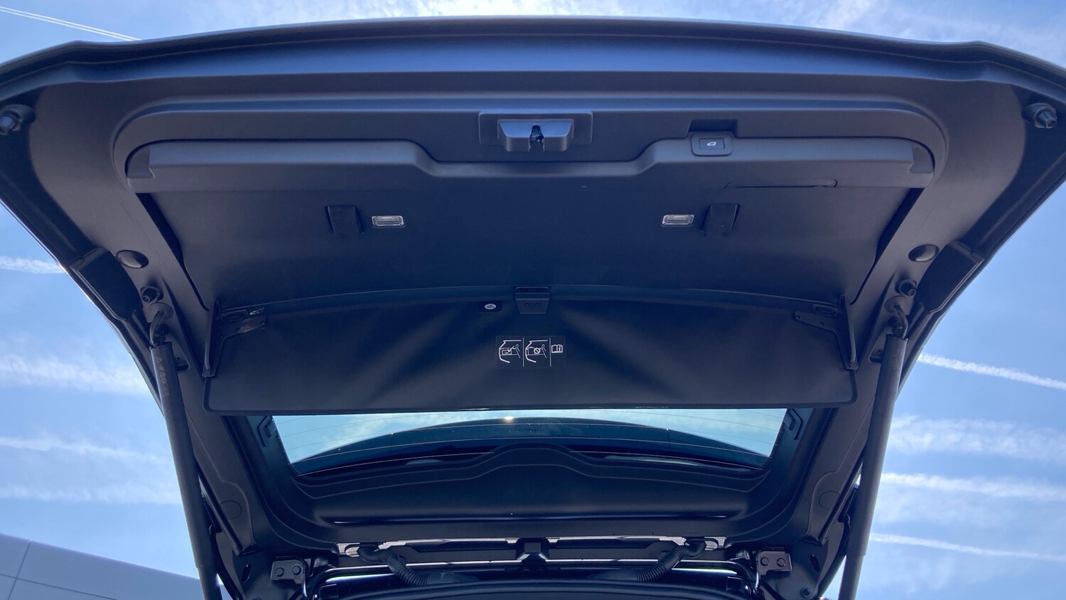 Used Land Rover Discovery 2025 for sale - 76209213: Photo 27