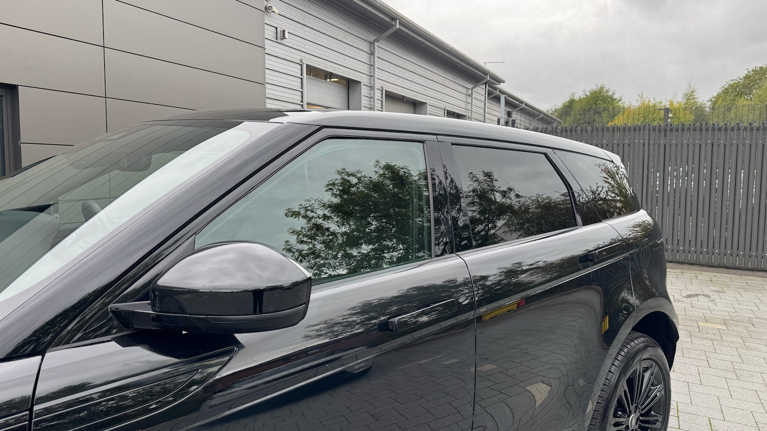 Used Land Rover Range Rover Evoque 2025 for sale - 77326711: Photo 22