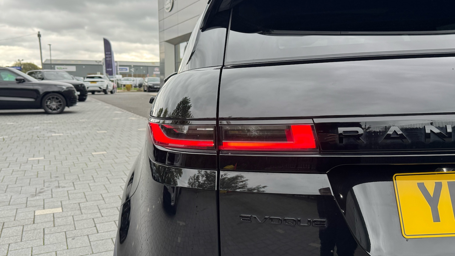 Used Land Rover Range Rover Evoque 2025 for sale - 77326711: Photo 30