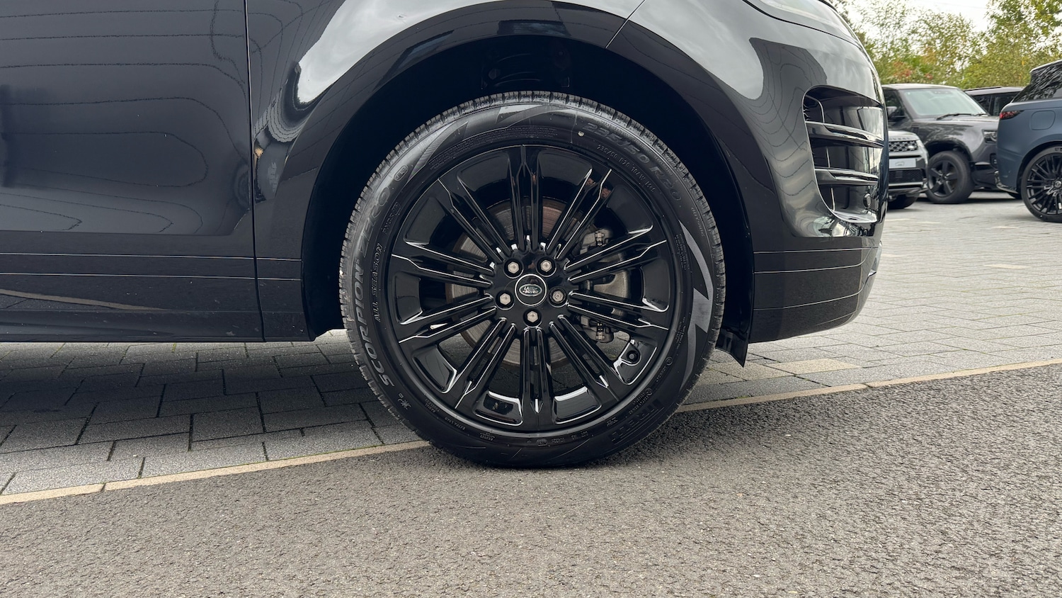 Used Land Rover Range Rover Evoque 2025 for sale - 77326711: Photo 8