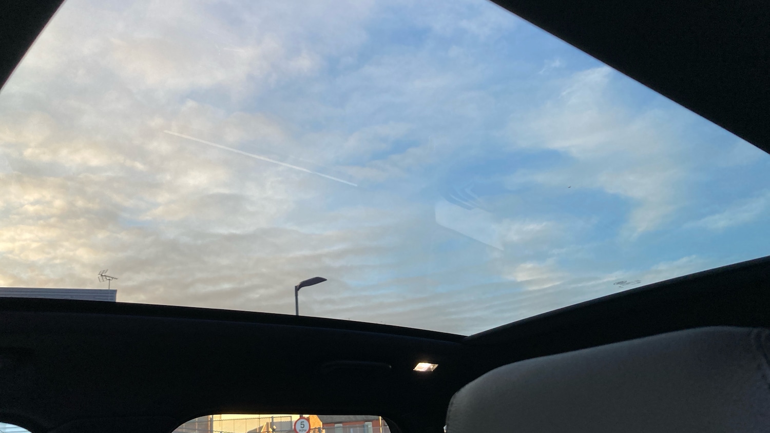 Used Land Rover Range Rover Velar 2025 for sale - 77450245: Photo 21