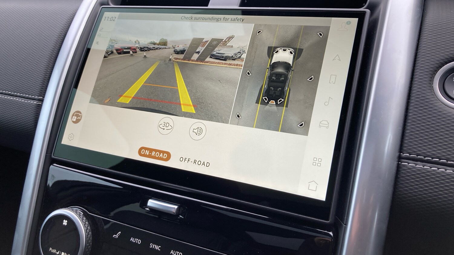 Used Land Rover Discovery 2025 for sale - 76302096: Photo 12