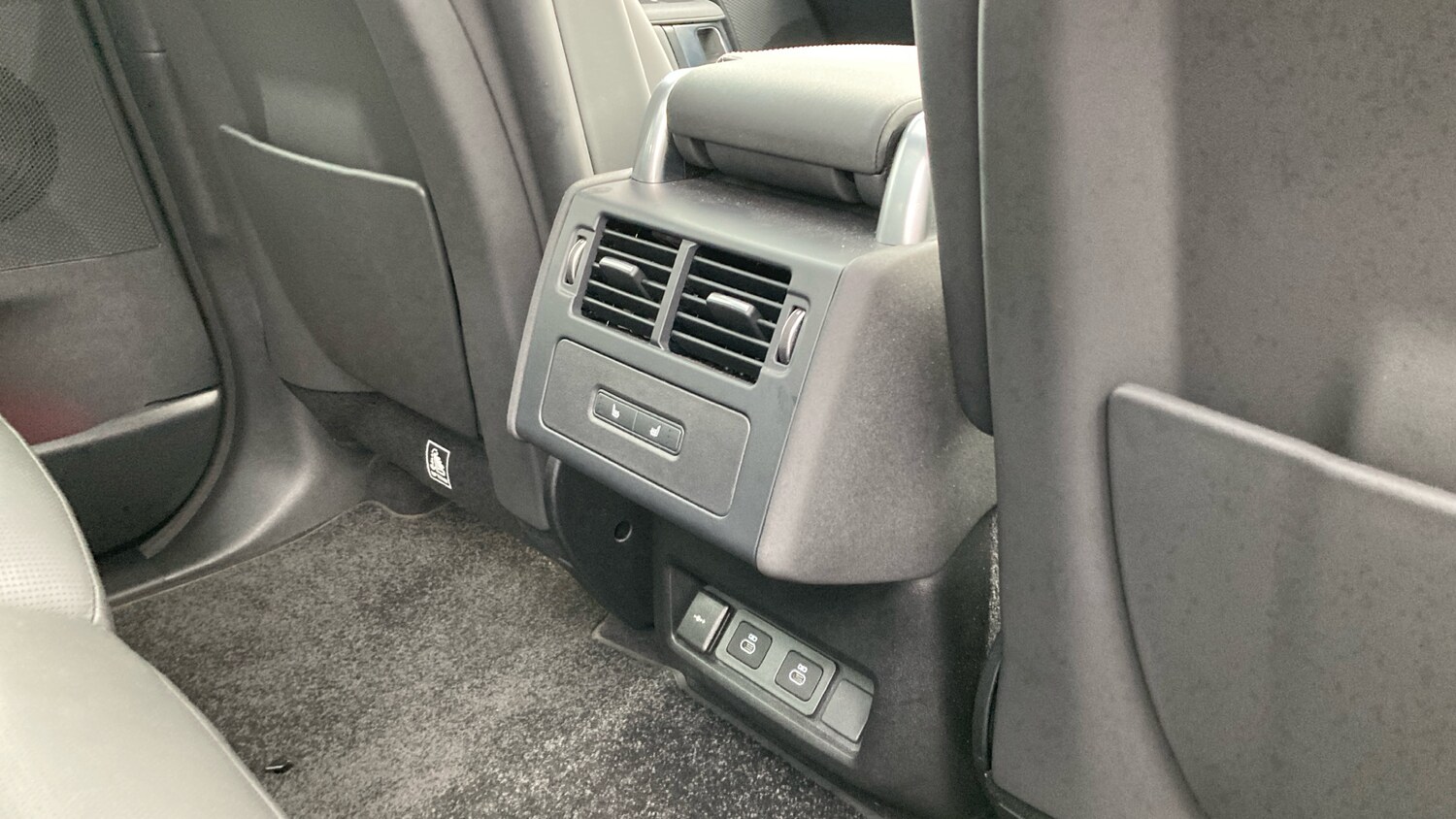 Used Land Rover Discovery 2025 for sale - 76302096: Photo 18