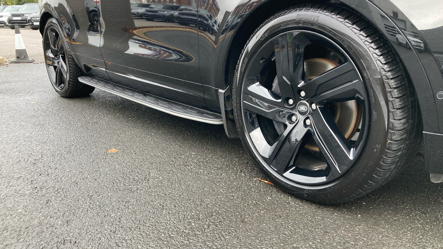 Used Land Rover Discovery 2025 for sale - 76302096: Photo 34