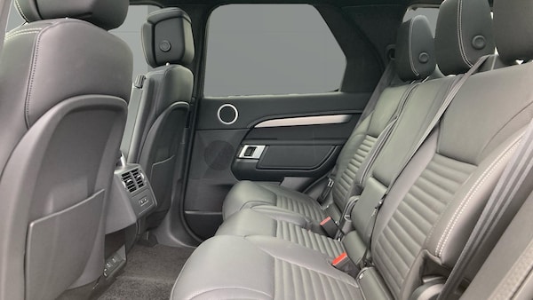 Used Land Rover Discovery 2025 for sale - 76302096: Photo 4
