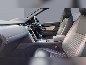 Used Land Rover Discovery Sport 2021 for sale - 76859029: Photo