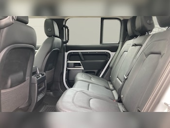 Used Land Rover Defender 2022 for sale - 75514980: Photo
