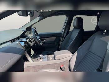 Used Land Rover Discovery Sport 2026 for sale - 79460116: Photo