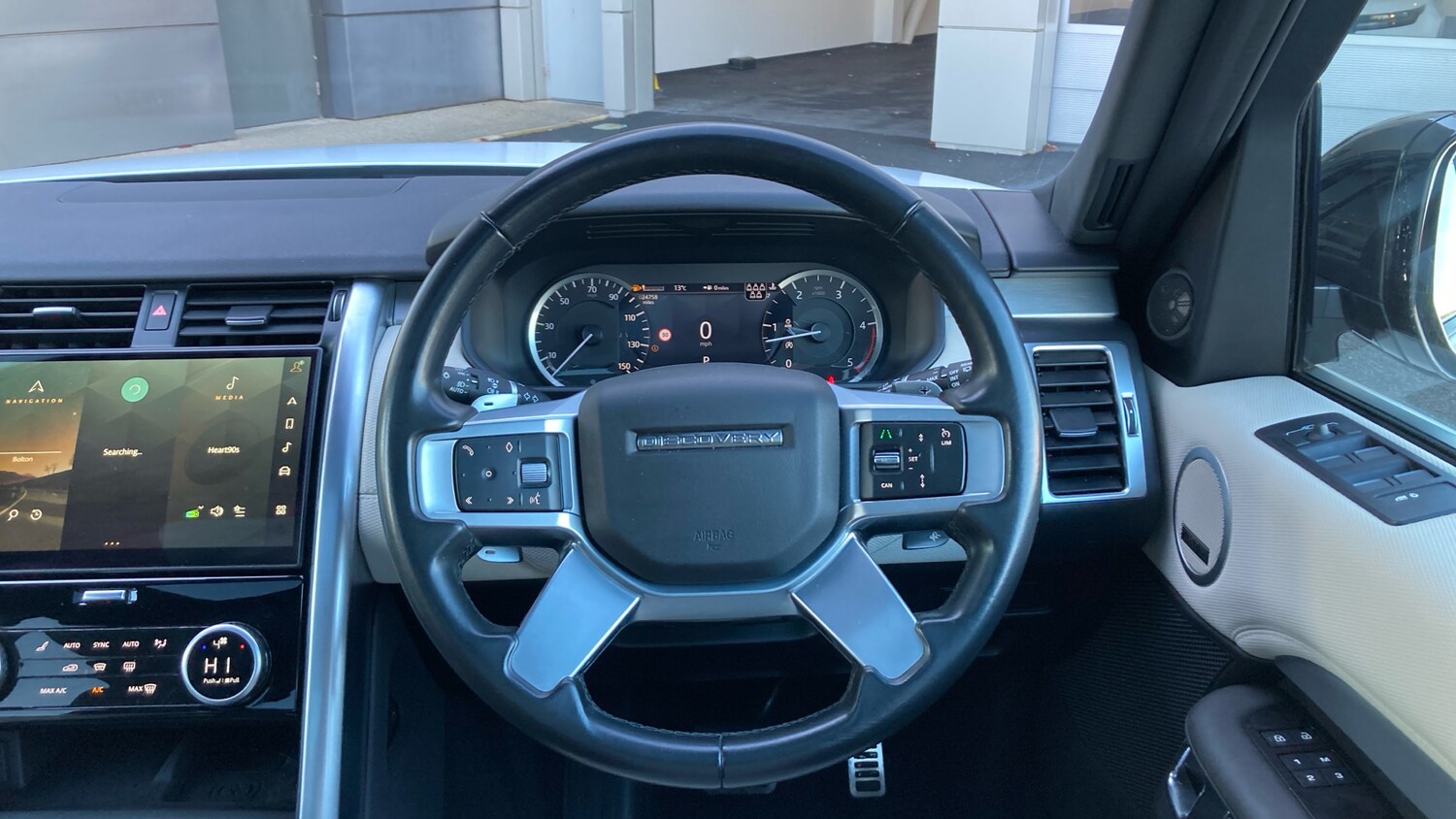 Used Land Rover Discovery 2023 for sale - 76557255: Photo 15