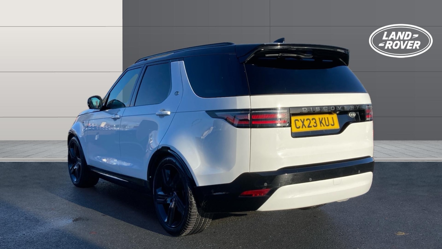 Used Land Rover Discovery 2023 for sale - 76557255: Photo 2