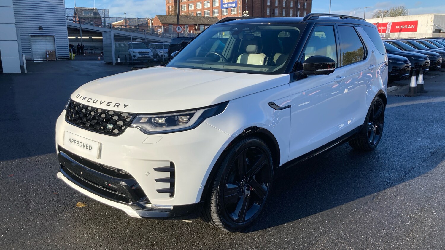 Used Land Rover Discovery 2023 for sale - 76557255: Photo 30