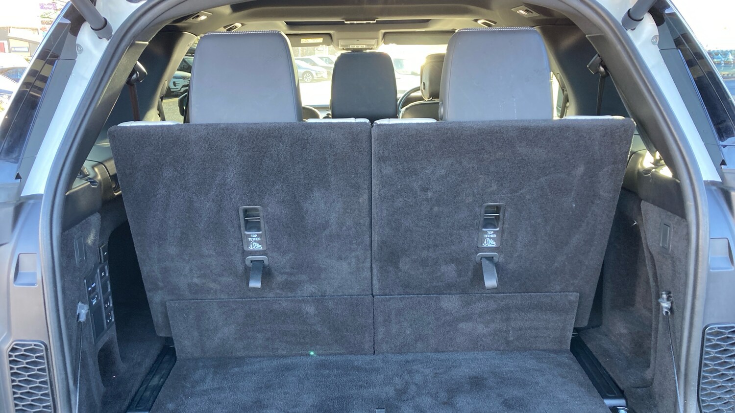 Used Land Rover Discovery 2023 for sale - 76557255: Photo 43