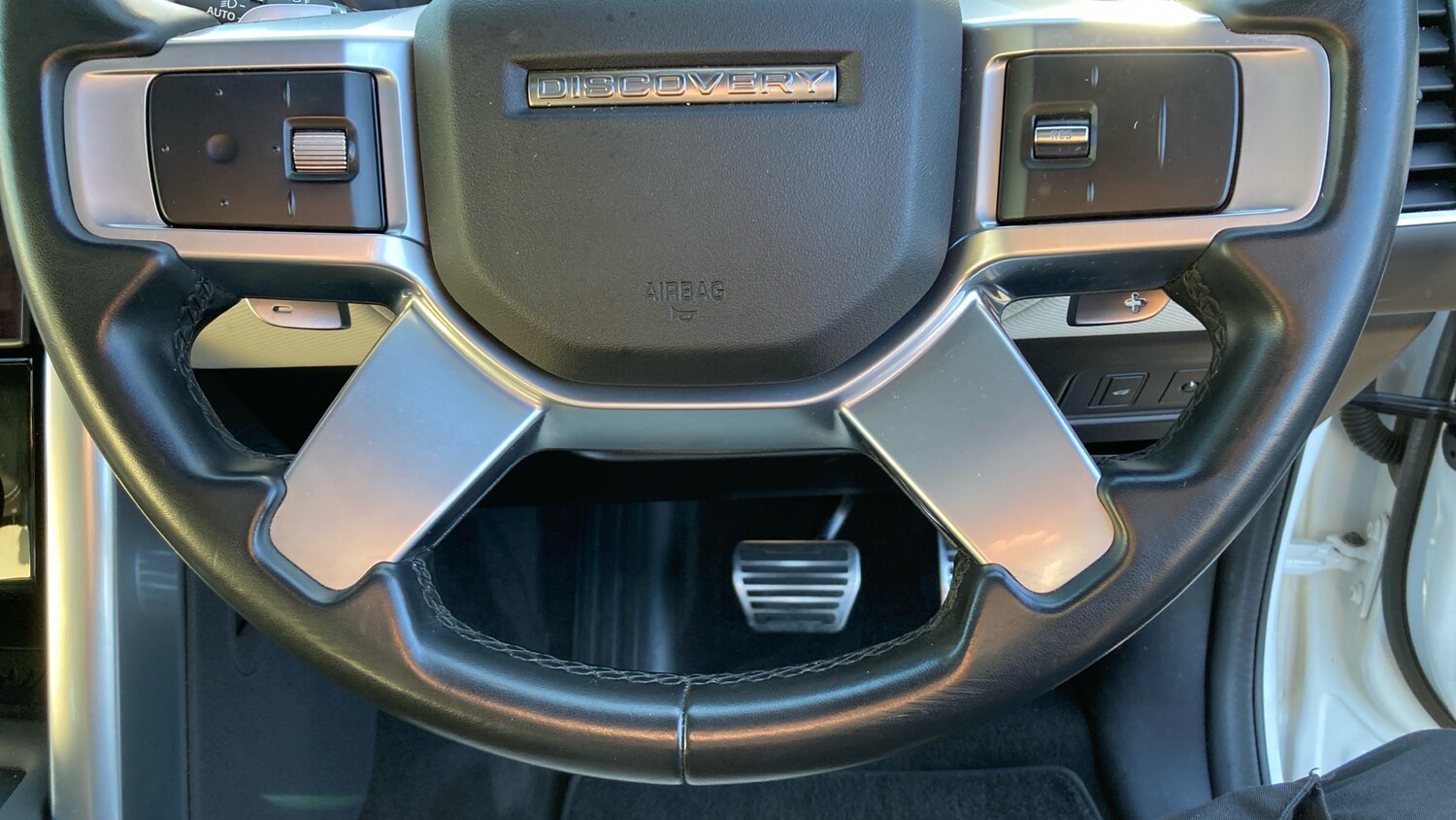 Used Land Rover Discovery 2023 for sale - 76557255: Photo 44