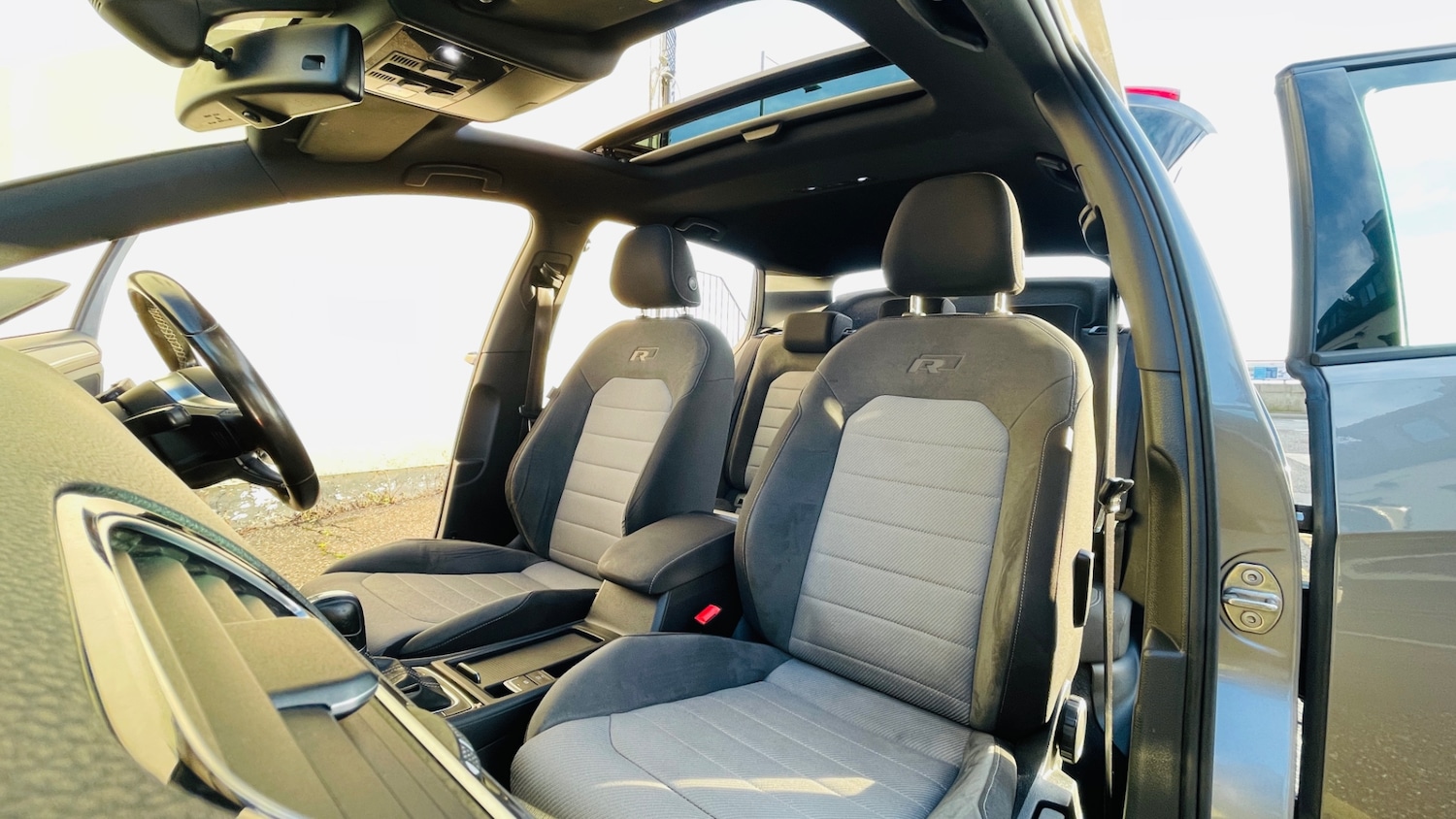 Used Volkswagen Golf 2016 for sale - 77201739: Photo 27