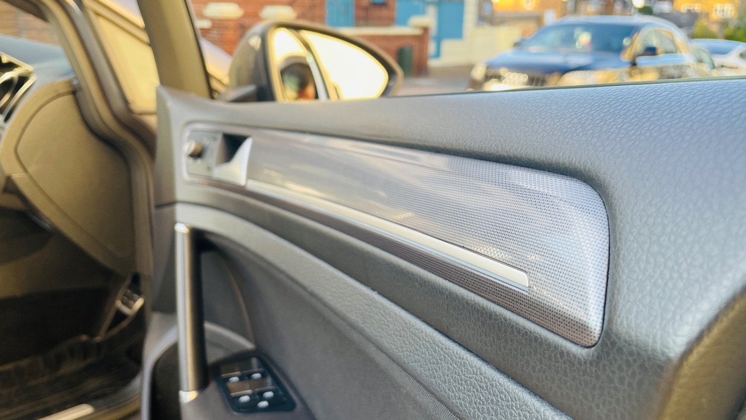 Used Volkswagen Golf 2016 for sale - 77201739: Photo 33