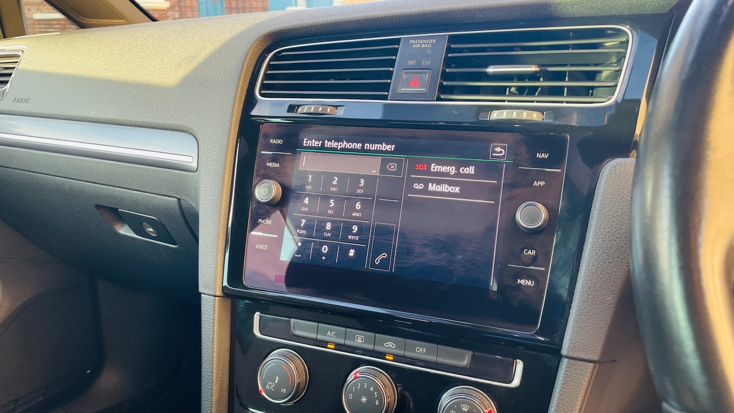 Used Volkswagen Golf 2016 for sale - 77201739: Photo 52