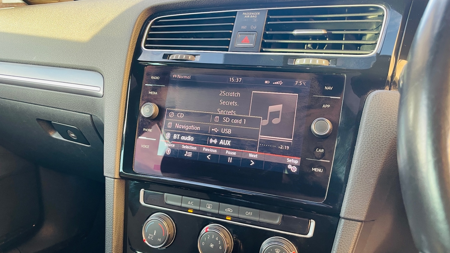 Used Volkswagen Golf 2016 for sale - 77201739: Photo 53