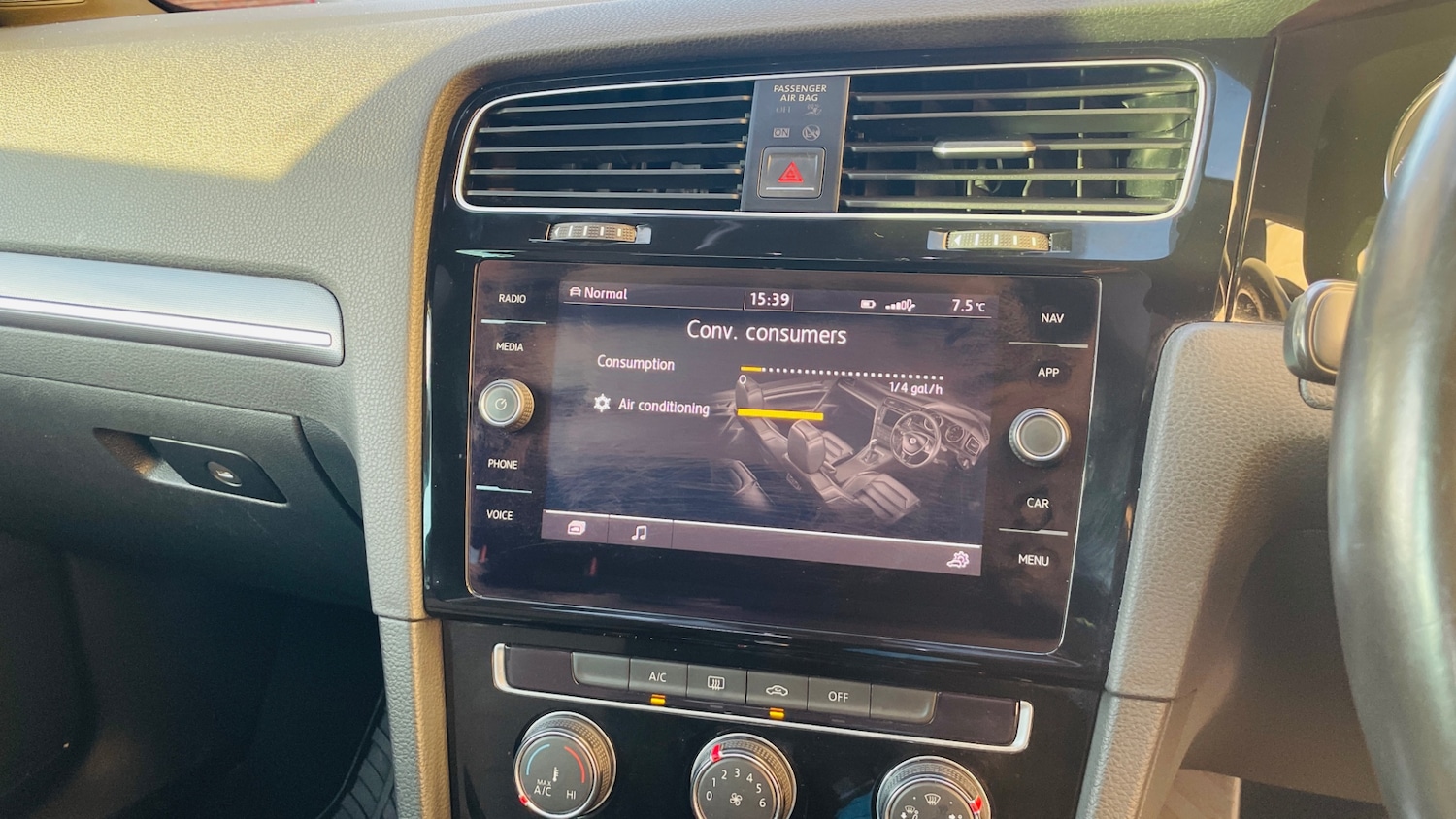 Used Volkswagen Golf 2016 for sale - 77201739: Photo 56