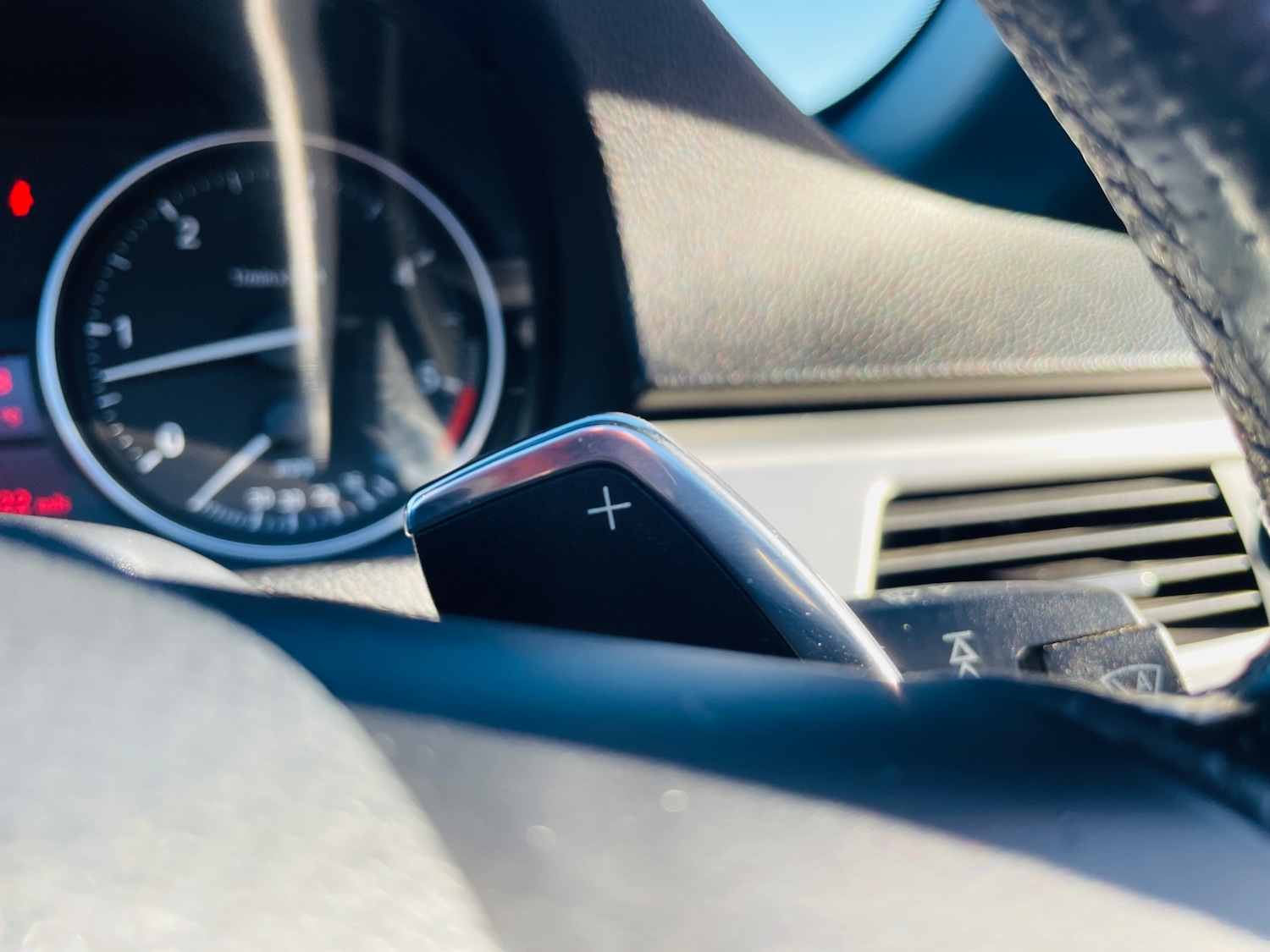 Used BMW 3 Series 2010 for sale - 76839982: Photo 42