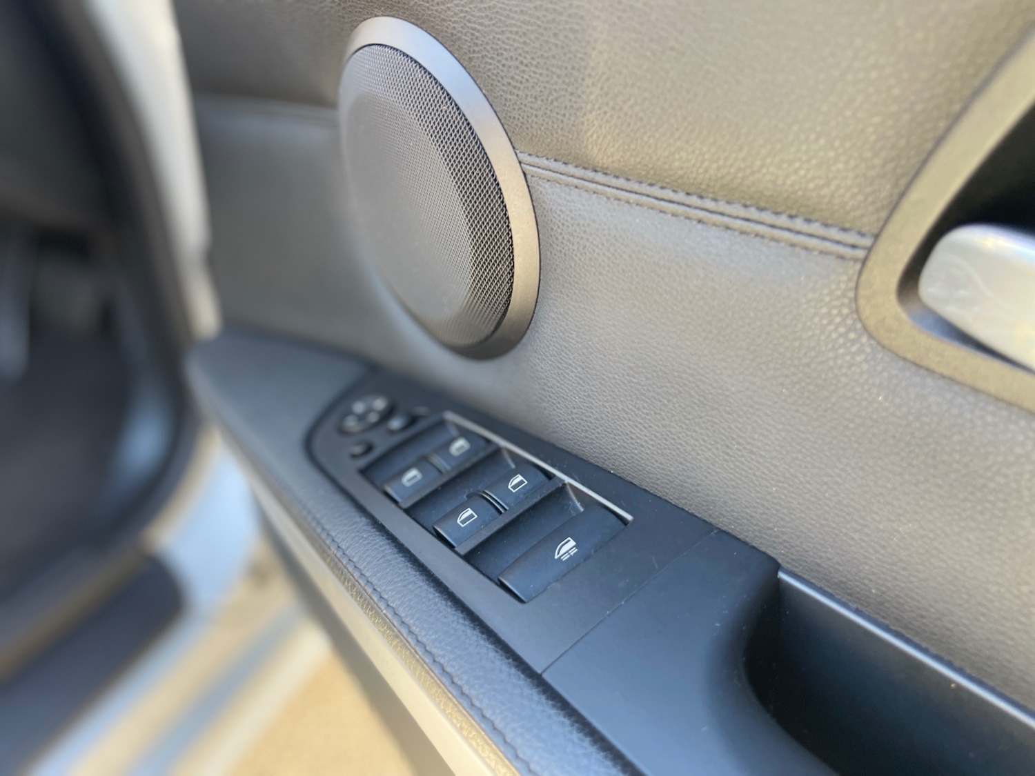 Used BMW 3 Series 2010 for sale - 76839982: Photo 44