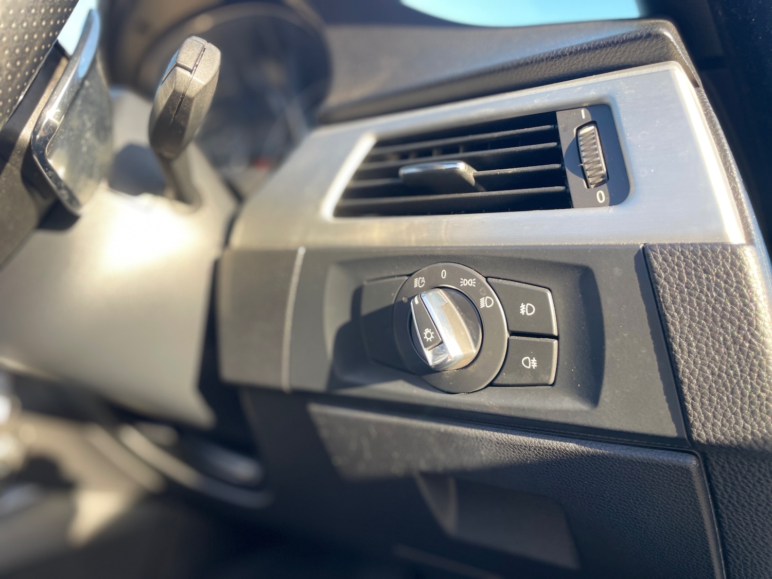 Used BMW 3 Series 2010 for sale - 76839982: Photo 46