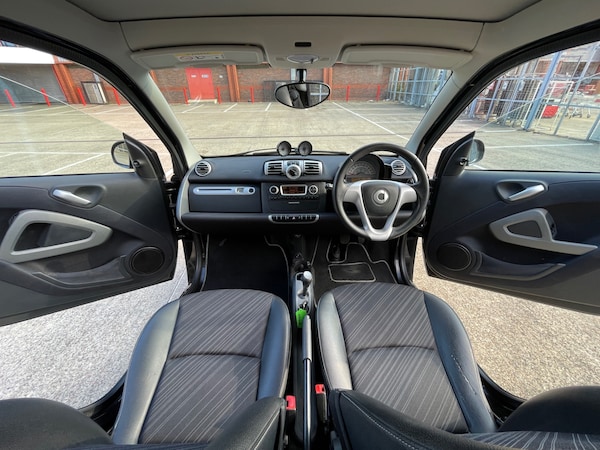 Used smart fortwo 2014 for sale - 75569469: Photo 16