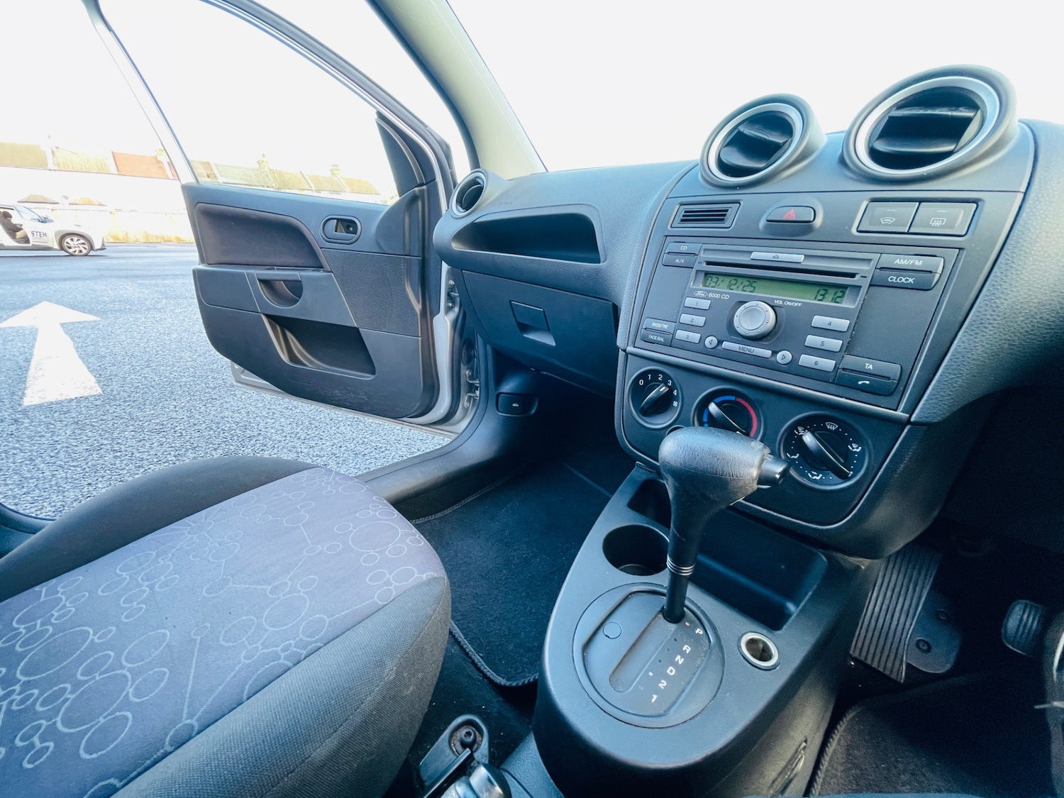 Used Ford Fiesta 2006 for sale - 76807729: Photo 26