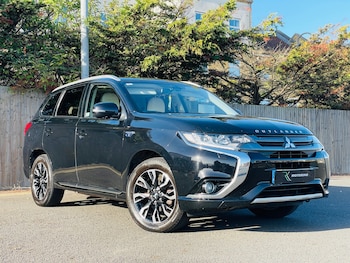 Mitsubishi - Outlander