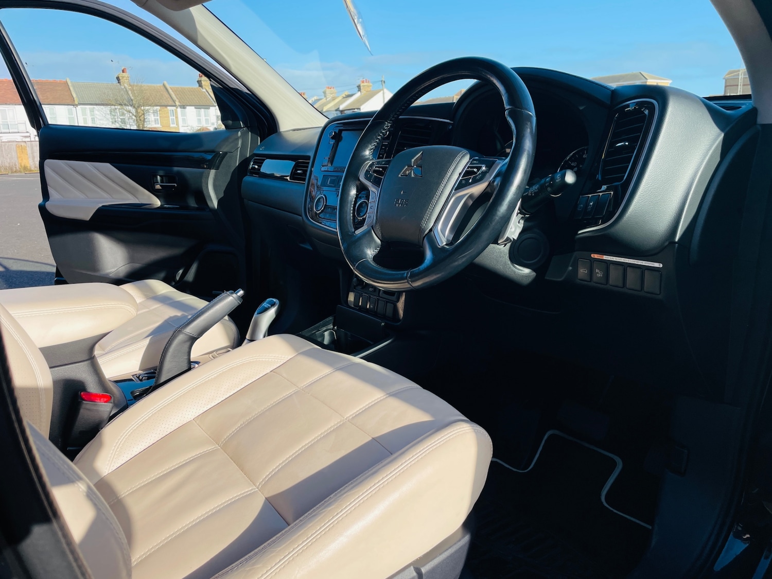 Used Mitsubishi Outlander 2016 for sale - 76618253: Photo 22