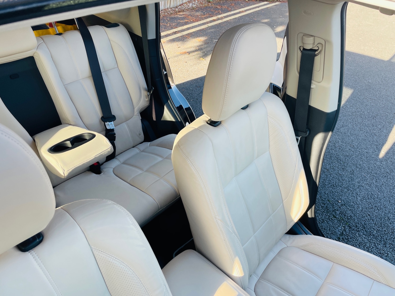 Used Mitsubishi Outlander 2016 for sale - 76618253: Photo 30