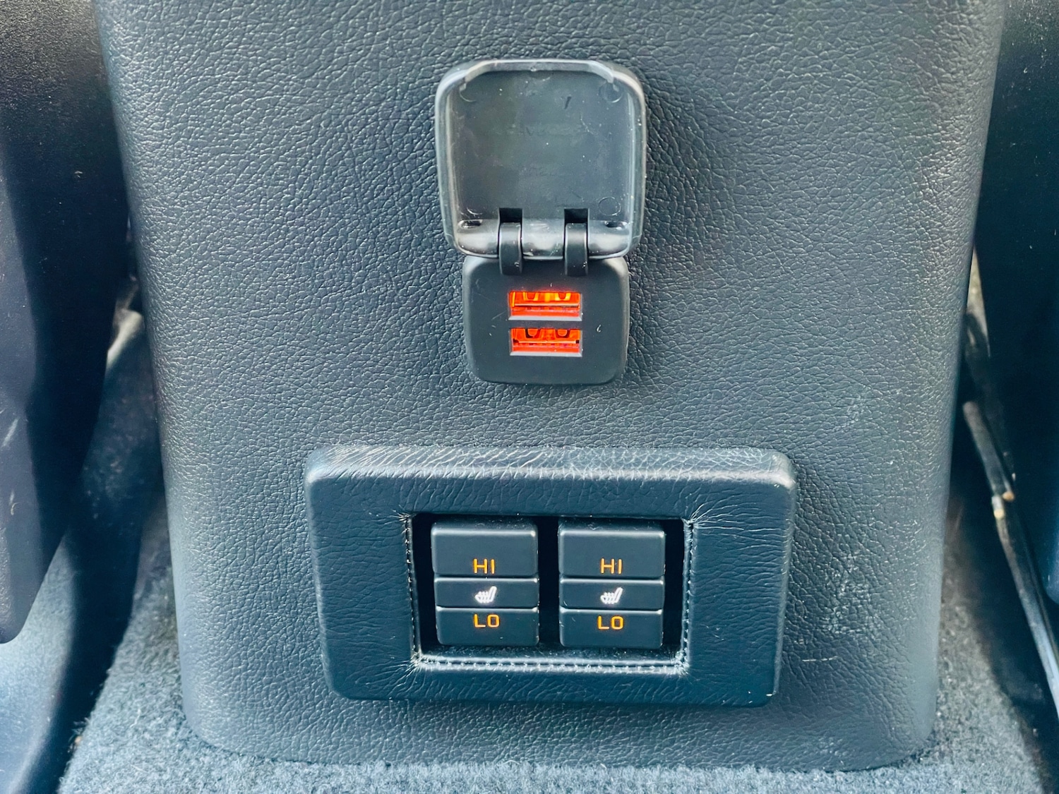 Used Mitsubishi Outlander 2016 for sale - 76618253: Photo 36