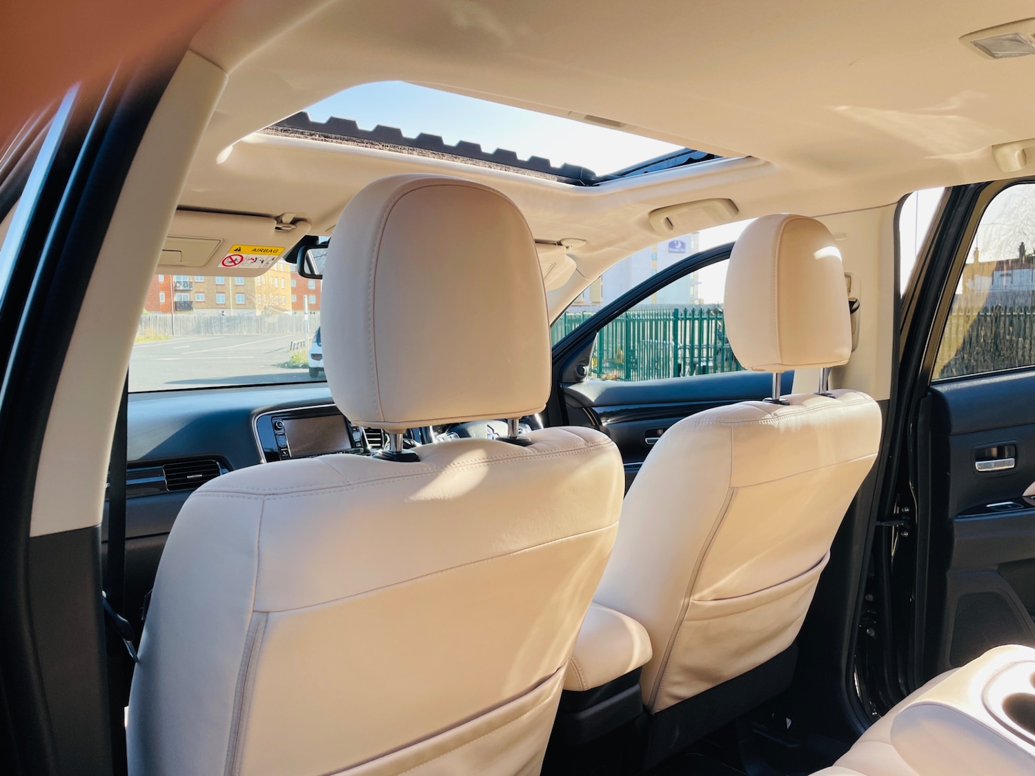 Used Mitsubishi Outlander 2016 for sale - 76618253: Photo 38