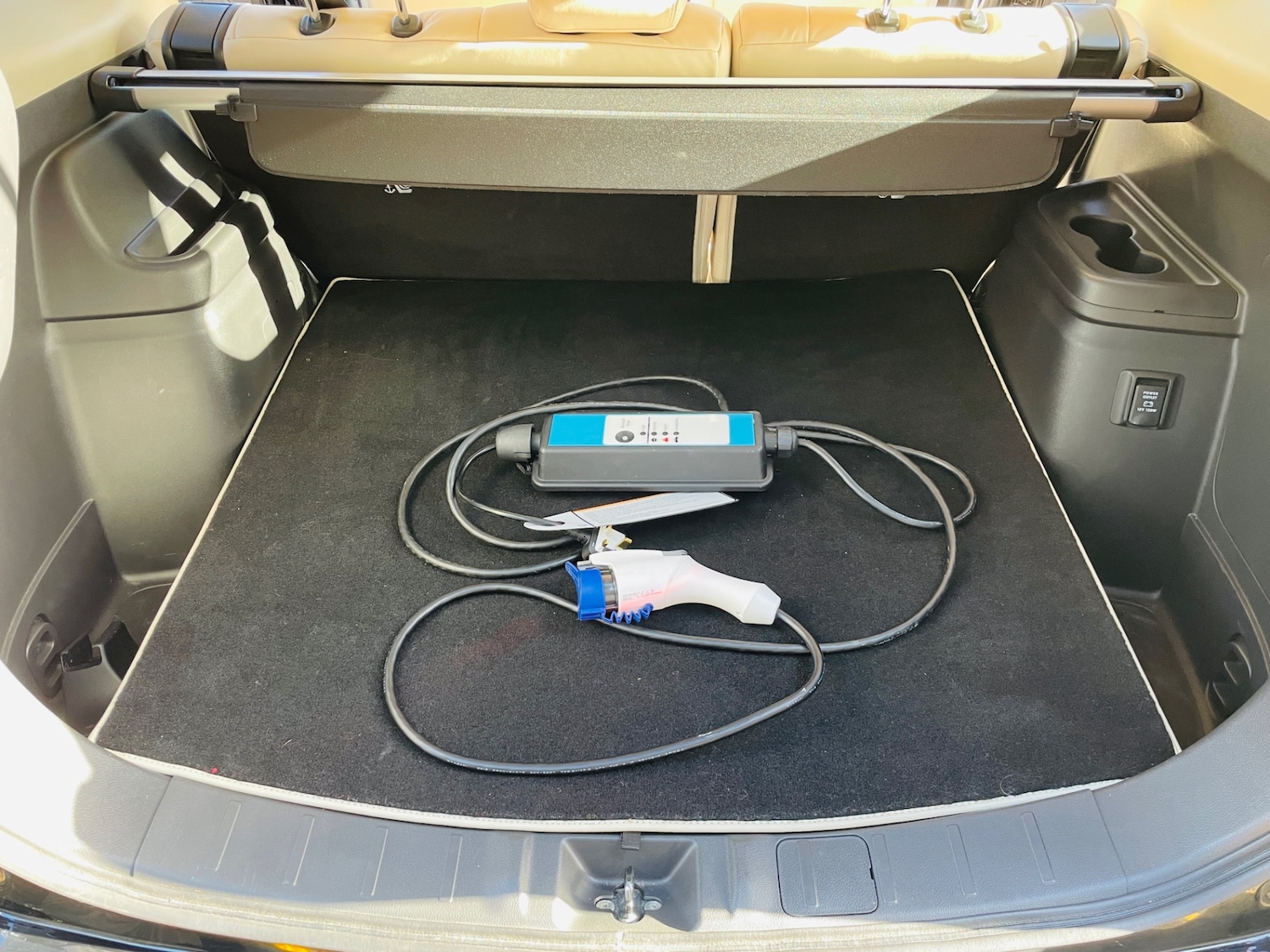 Used Mitsubishi Outlander 2016 for sale - 76618253: Photo 41