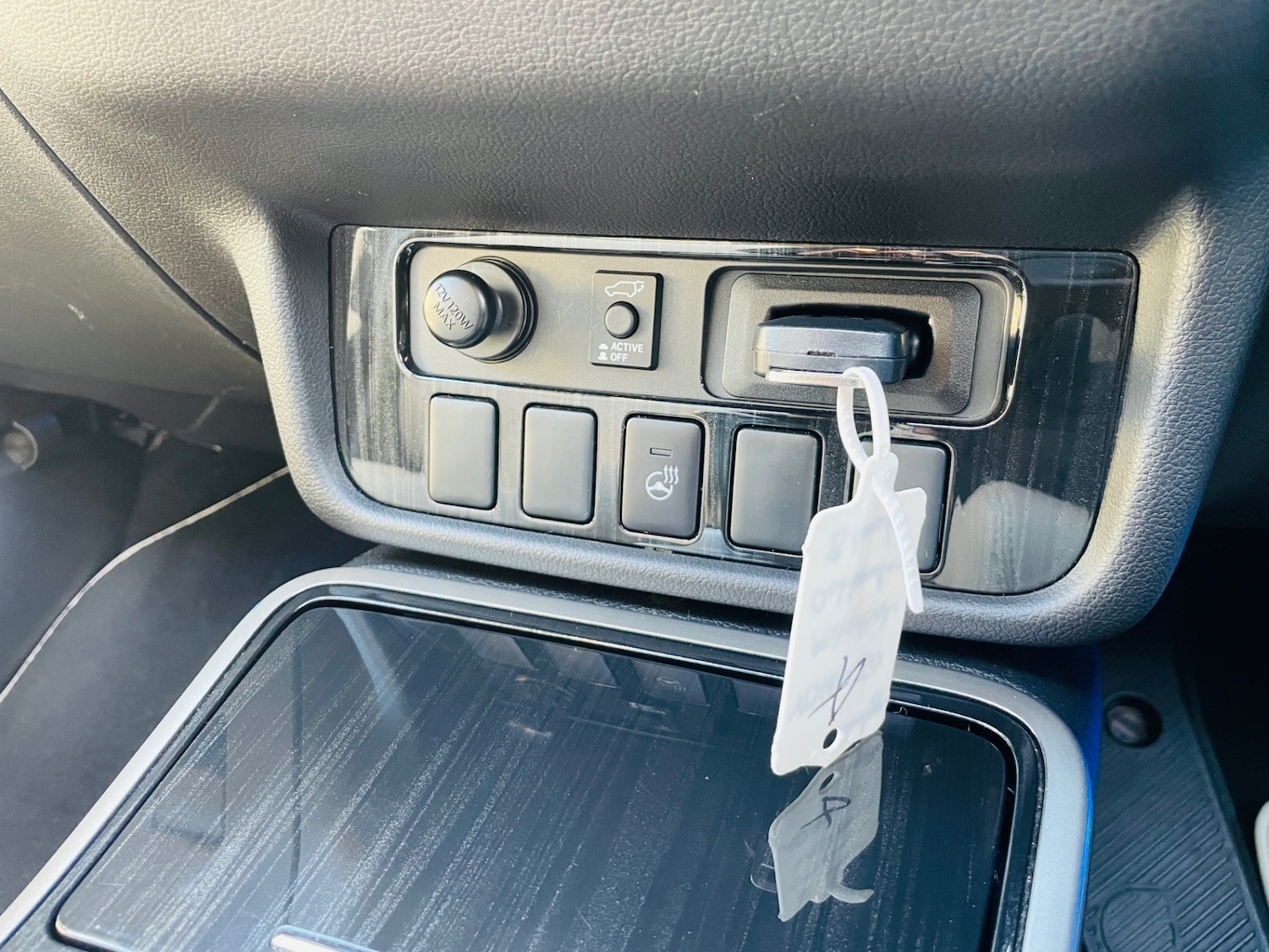 Used Mitsubishi Outlander 2016 for sale - 76618253: Photo 51