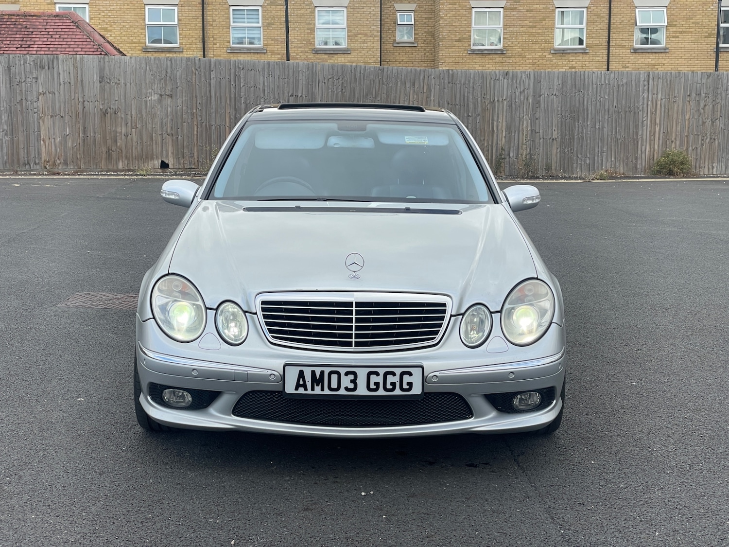 Used Mercedes-Benz E Class 2003 for sale - 76249985: Photo 10