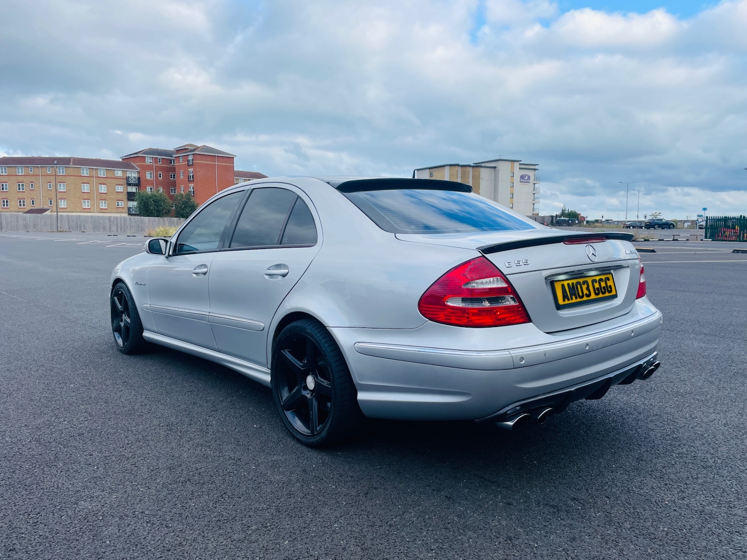 Used Mercedes-Benz E Class 2003 for sale - 76249985: Photo 12