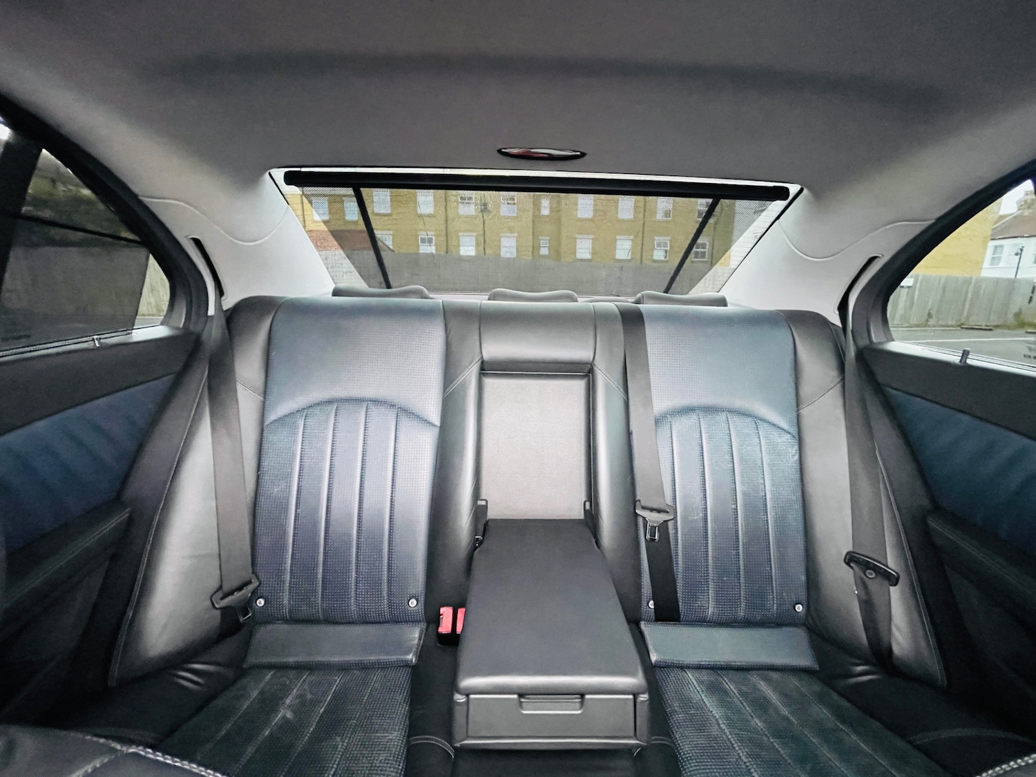 Used Mercedes-Benz E Class 2003 for sale - 76249985: Photo 38