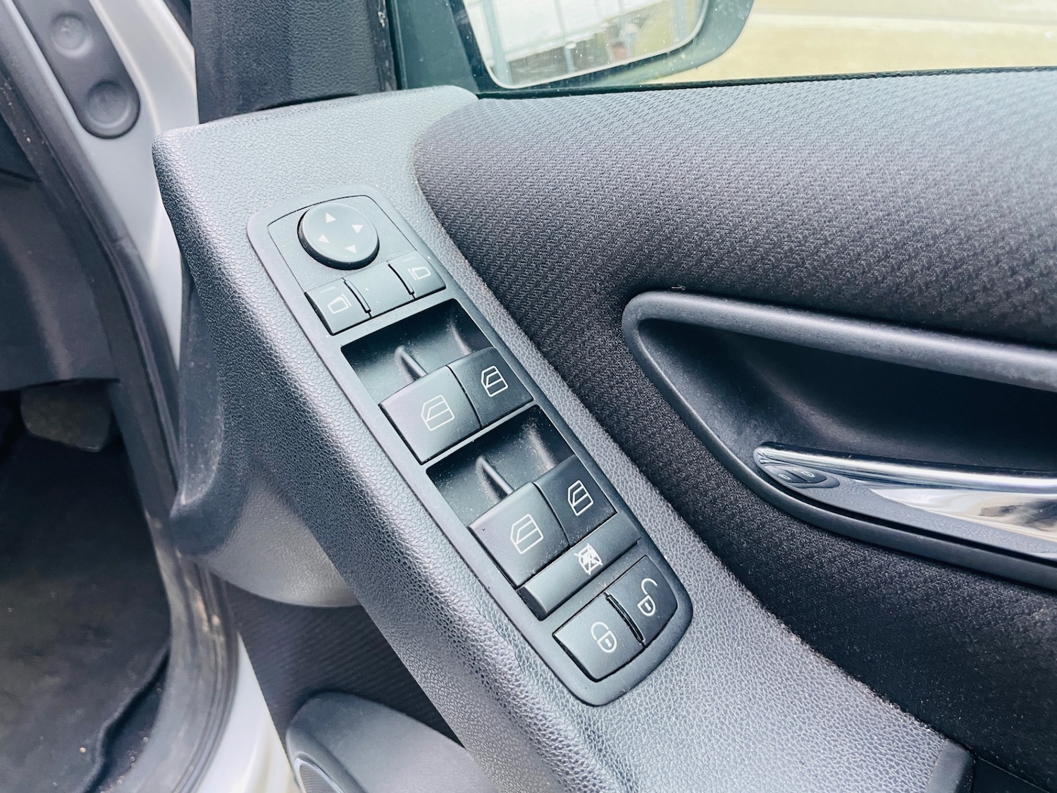 Used Mercedes-Benz B Class 2005 for sale - 77562978: Photo 10