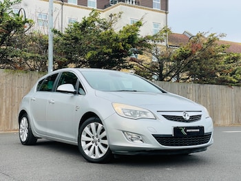 Vauxhall Astra feature image