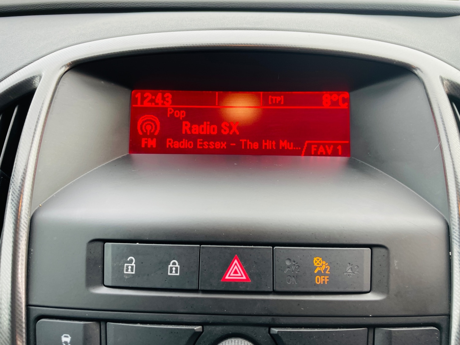 Used Vauxhall Astra 2011 for sale - 77001606: Photo 29