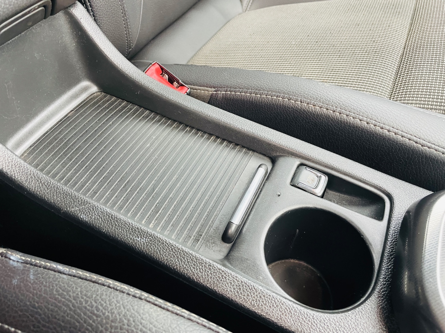 Used Vauxhall Astra 2011 for sale - 77001606: Photo 39