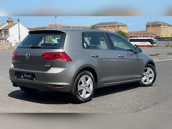 Used Volkswagen Golf 2015 for sale - 78973827: Photo