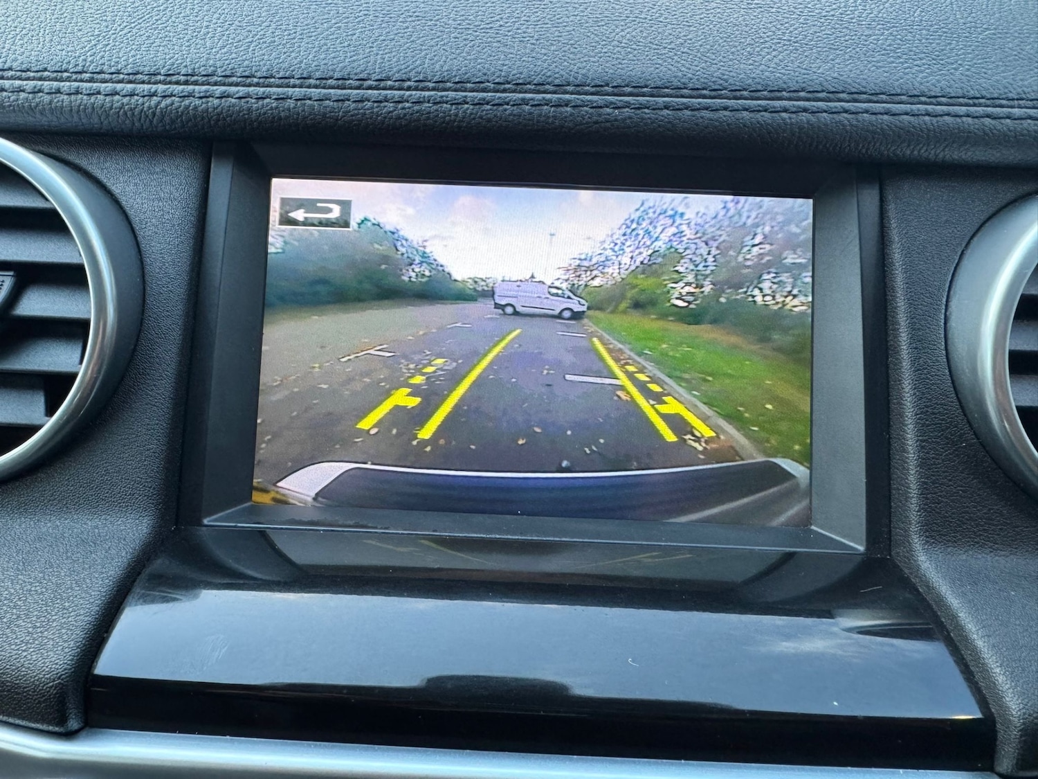 Used Land Rover Discovery 4 2016 for sale - 76531477: Photo 17