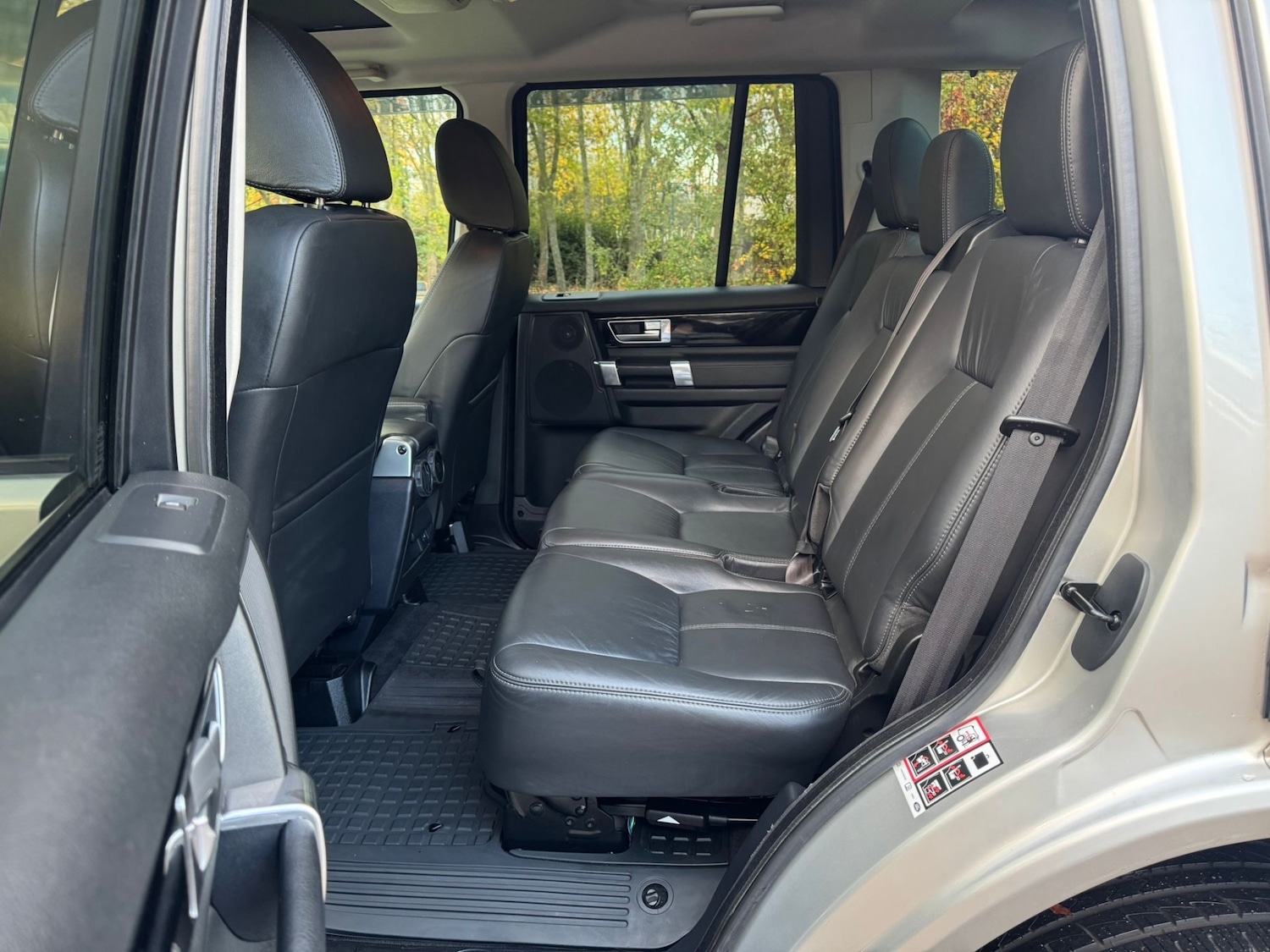 Used Land Rover Discovery 4 2016 for sale - 76531477: Photo 19