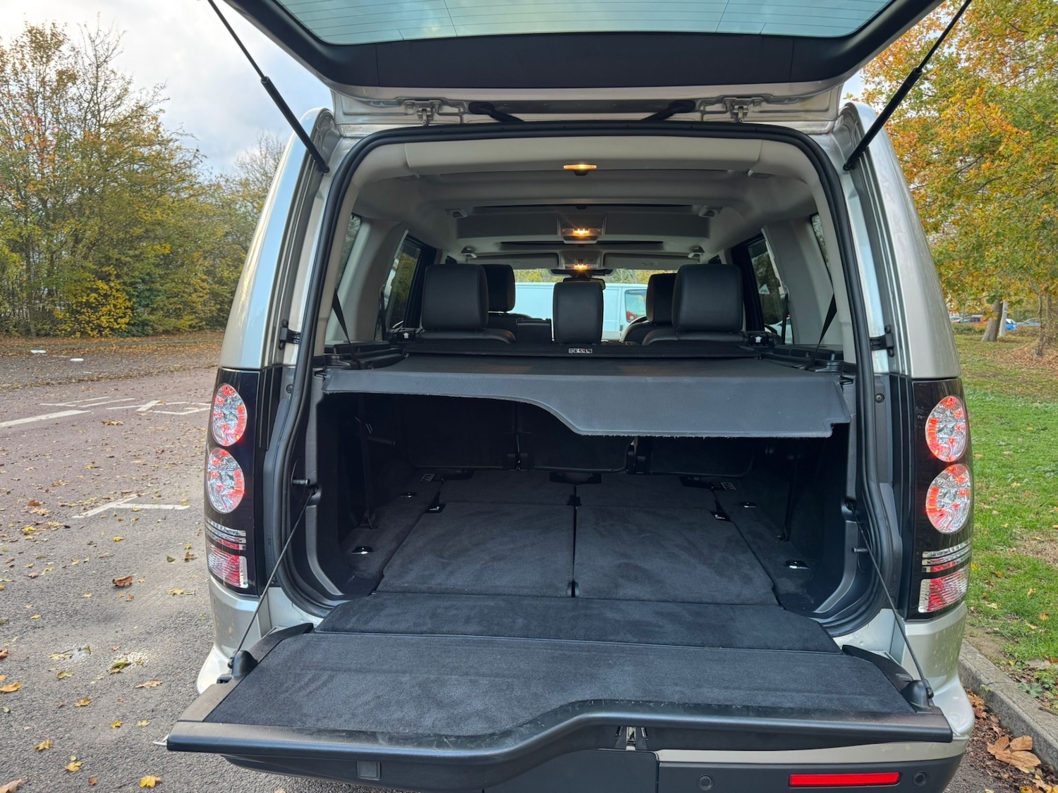 Used Land Rover Discovery 4 2016 for sale - 76531477: Photo 20