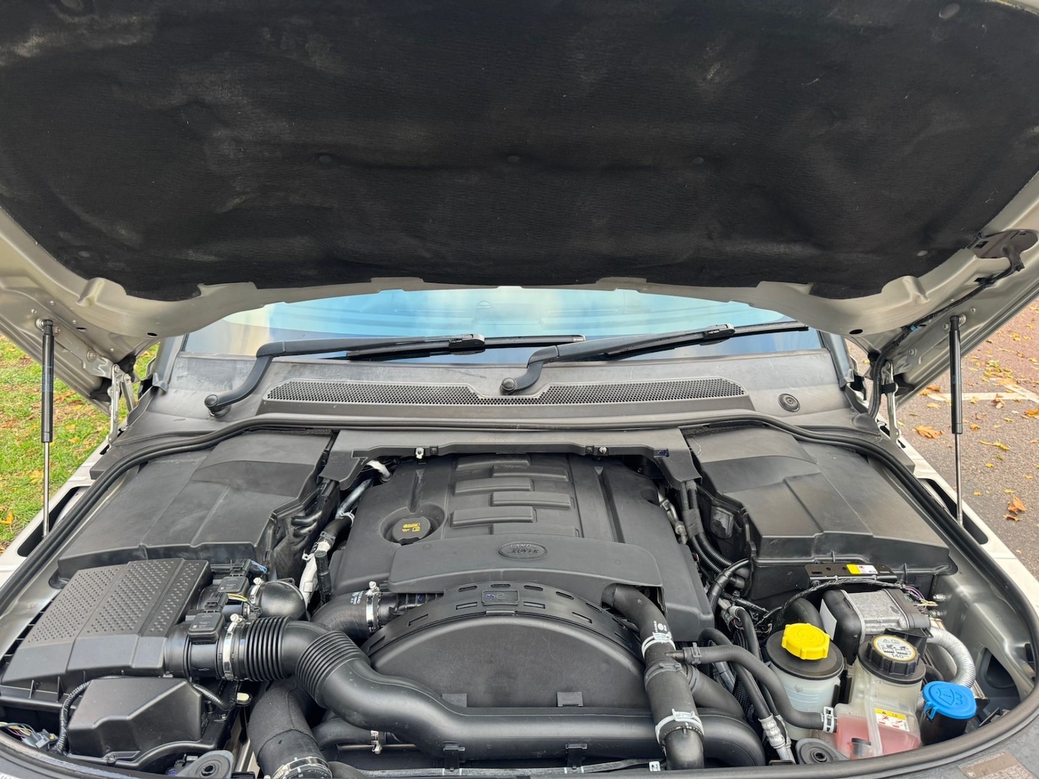 Used Land Rover Discovery 4 2016 for sale - 76531477: Photo 25