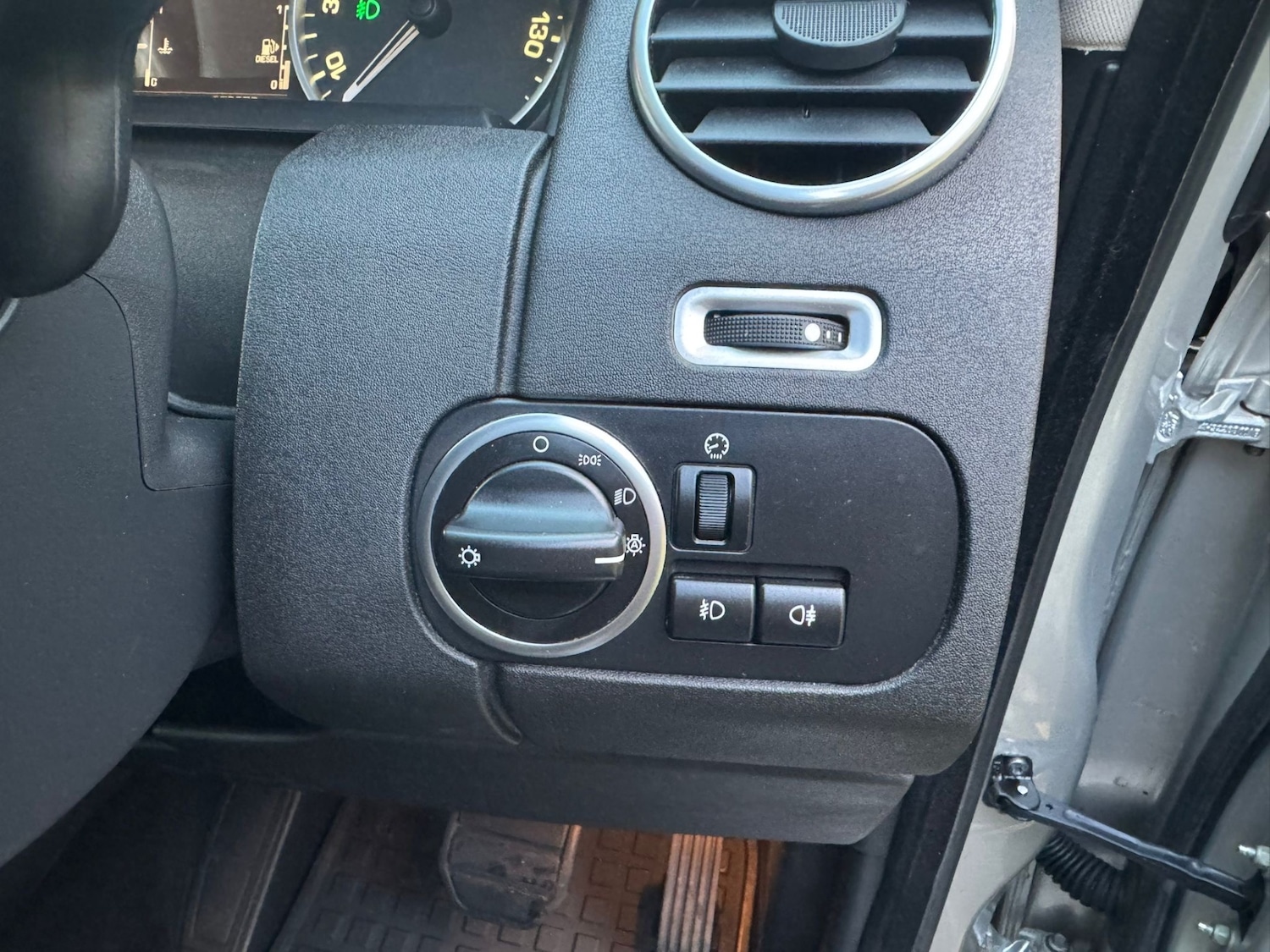 Used Land Rover Discovery 4 2016 for sale - 76531477: Photo 26