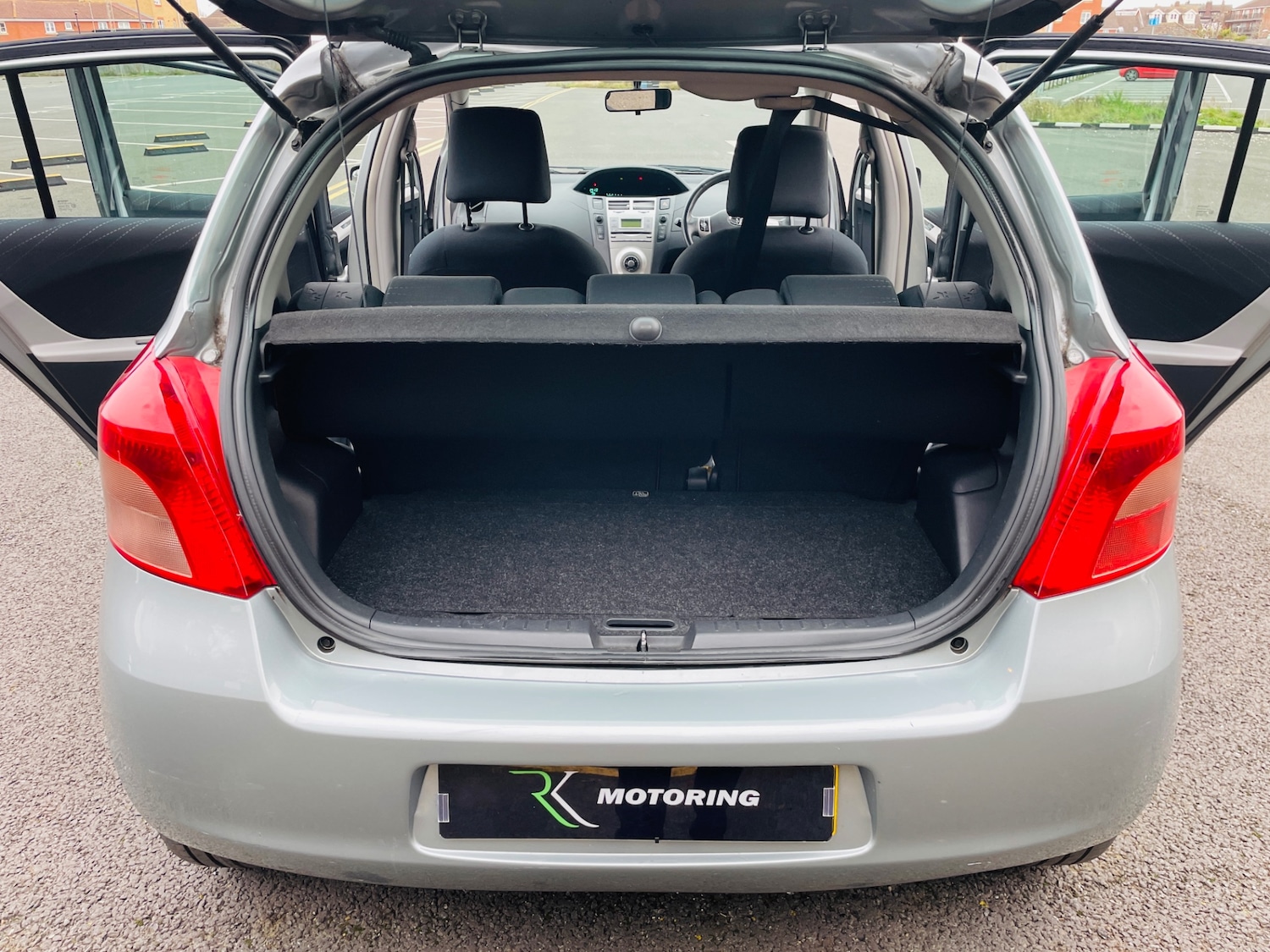 Used Toyota Yaris 2006 for sale - 76958827: Photo 15